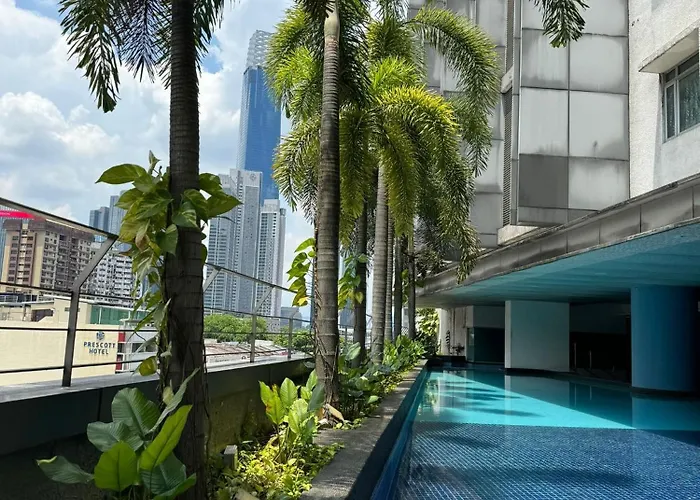 Cozy Home In City Center With Free Parking -1D
